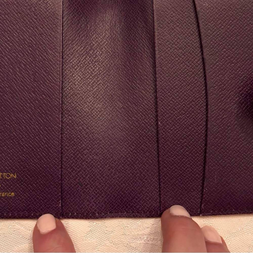 Vintage Louis Vuitton Epi Yellow Wallet w/Purple Interior 90s Maximalist - Picture 4 of 8